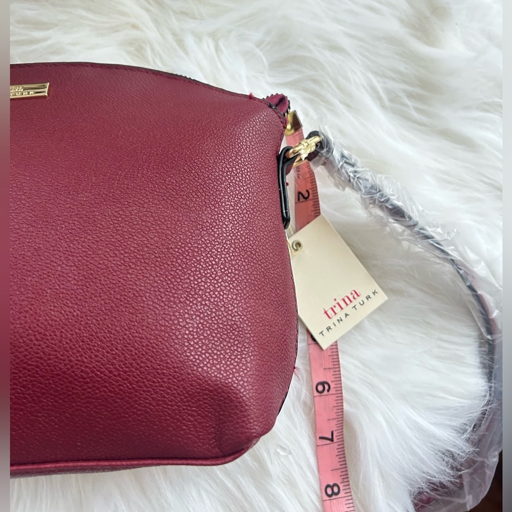 Trina Turk NWT Crossbody Bag - Picture 12 of 16